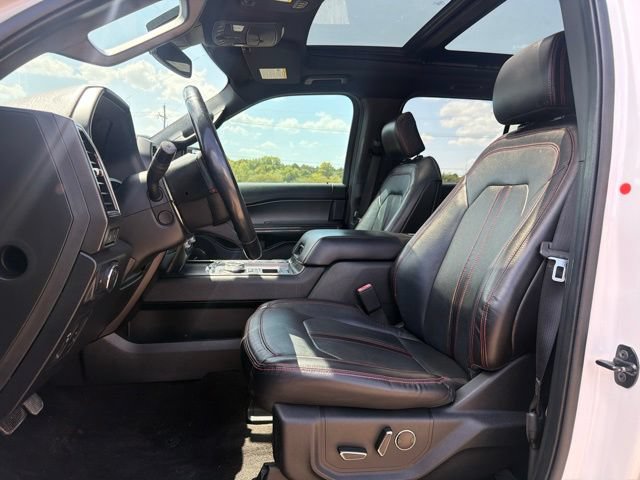 Used 2019 Ford Expedition Limited w/ Equipment Group 303A RWD image 24