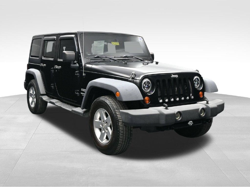 Used 2013 Jeep Wrangler Unlimited Sport AWD/4WD image 7