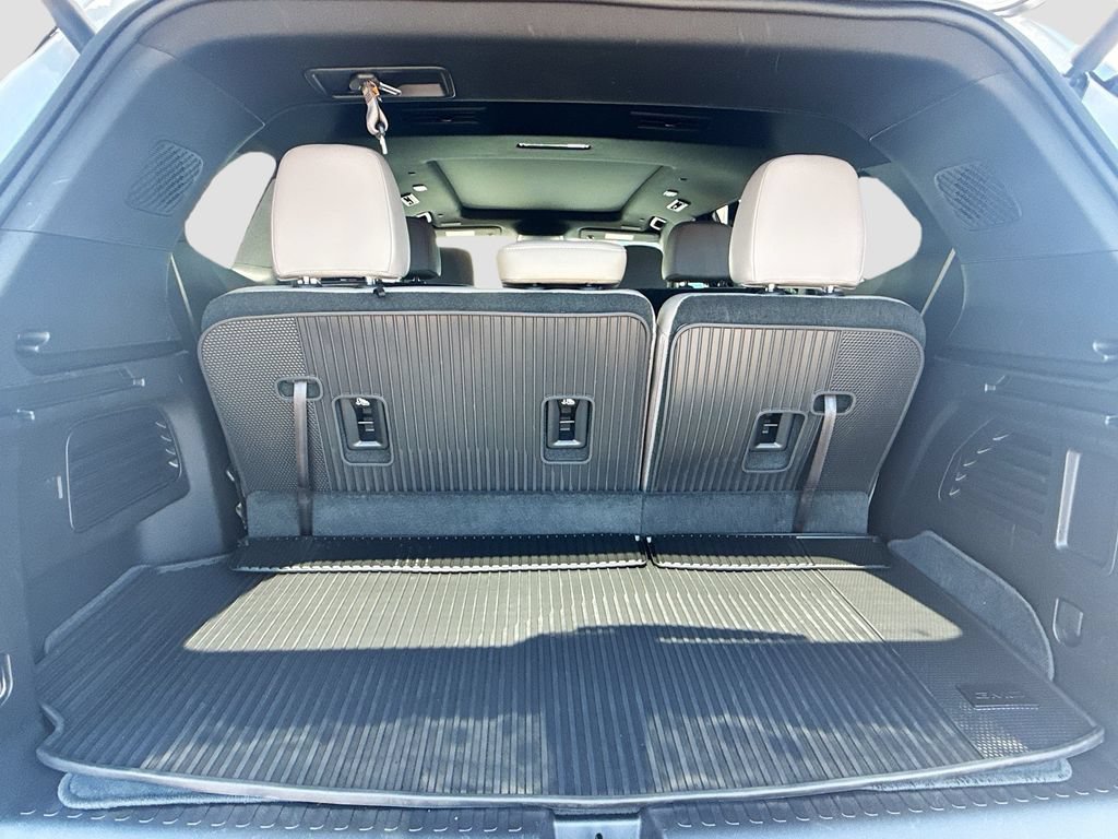 New 2026 GMC Acadia Elevation w/ Elevation Premium Package FWD image 28