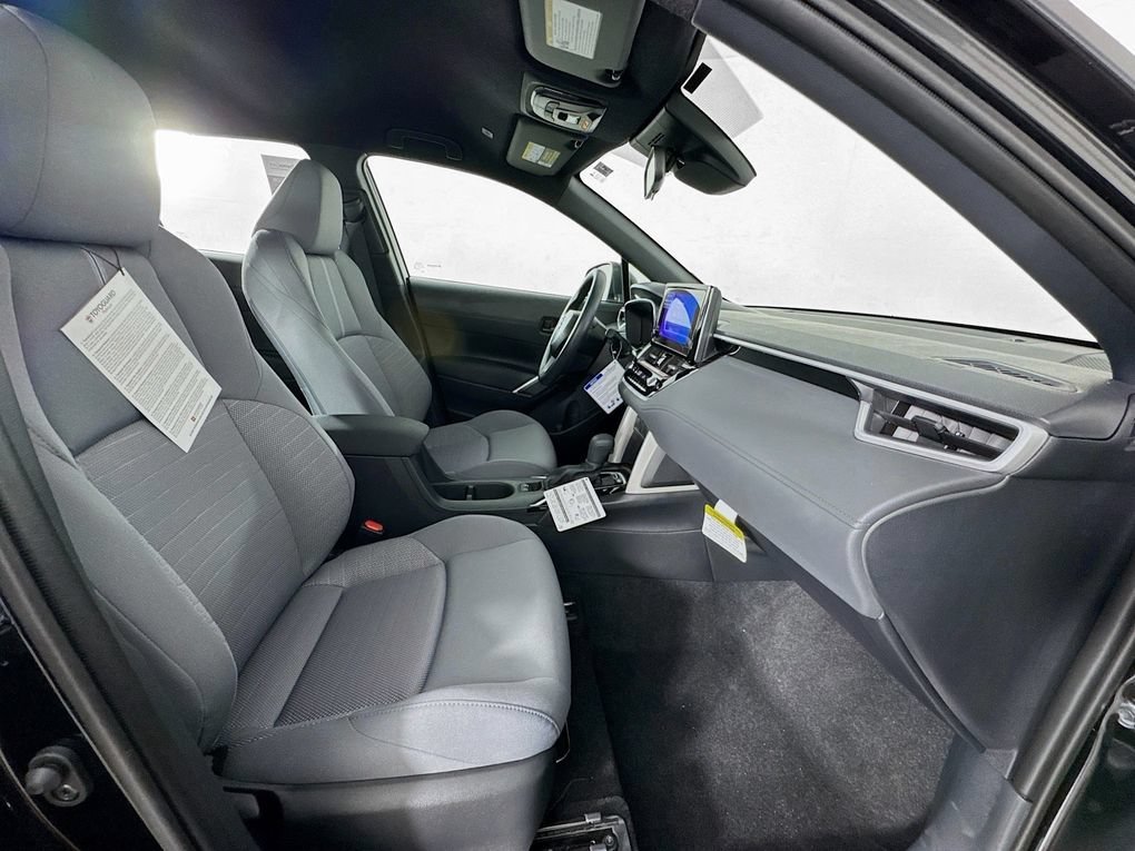 Used 2025 Toyota Corolla Cross AWD Hybrid image 24