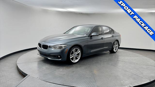 Used 2016 BMW 320i Sedan w/ Sport Package RWD image 2