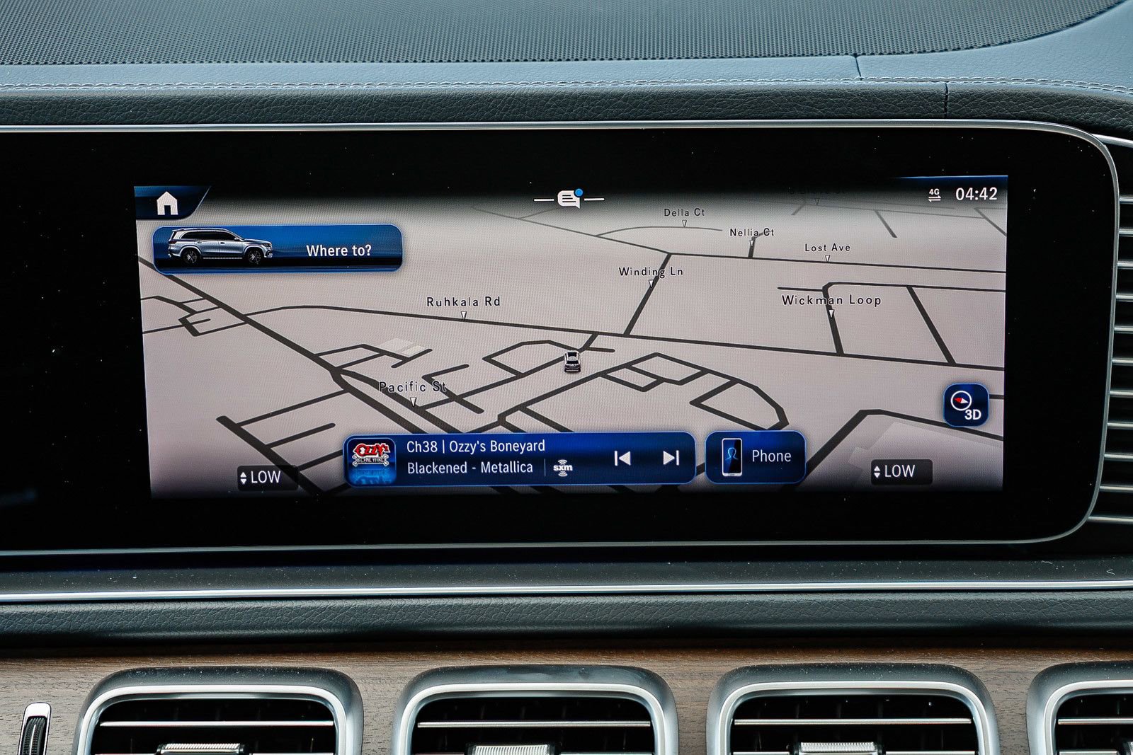 New 2026 Mercedes-Benz GLS 450 4MATIC image 12