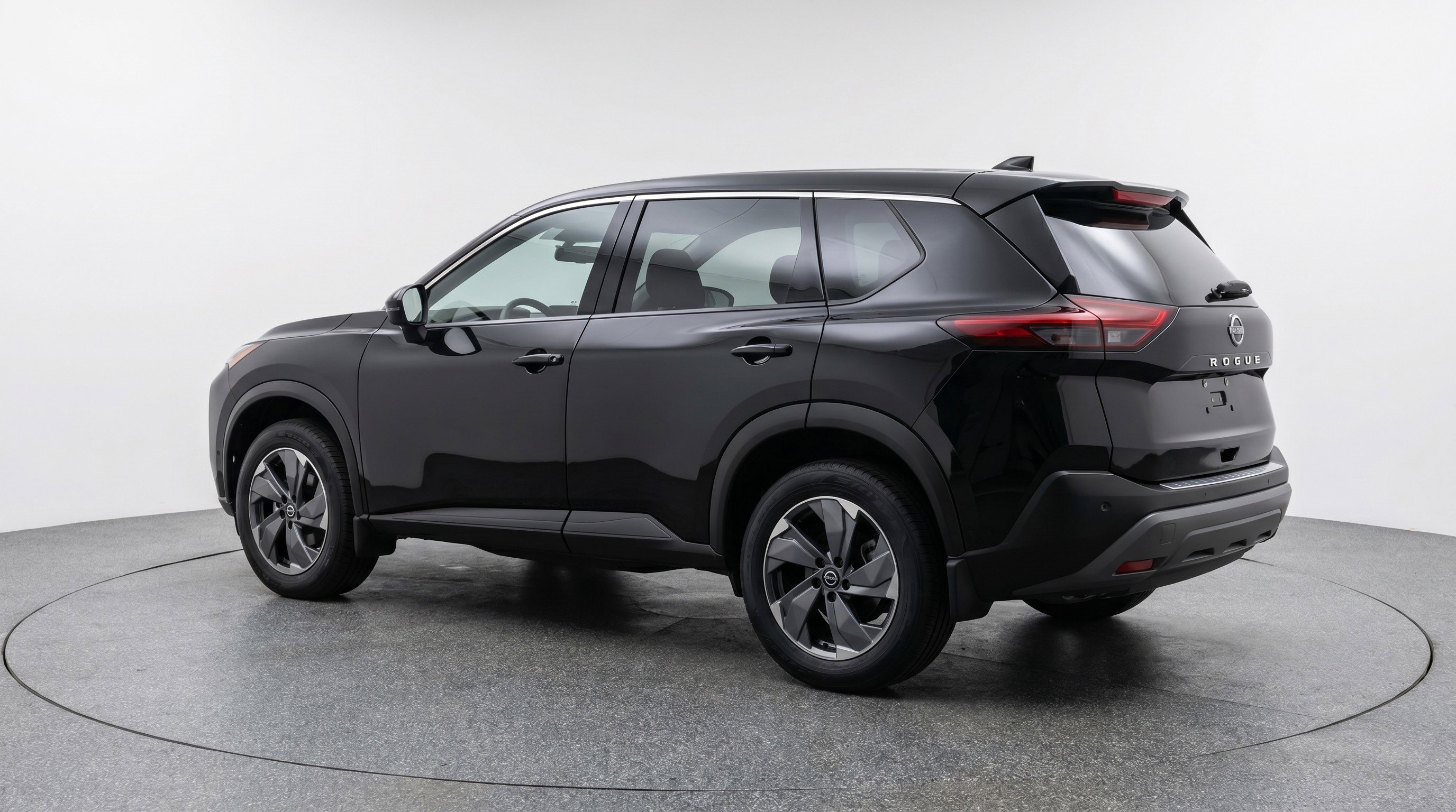 Used 2025 Nissan Rogue SV FWD image 6