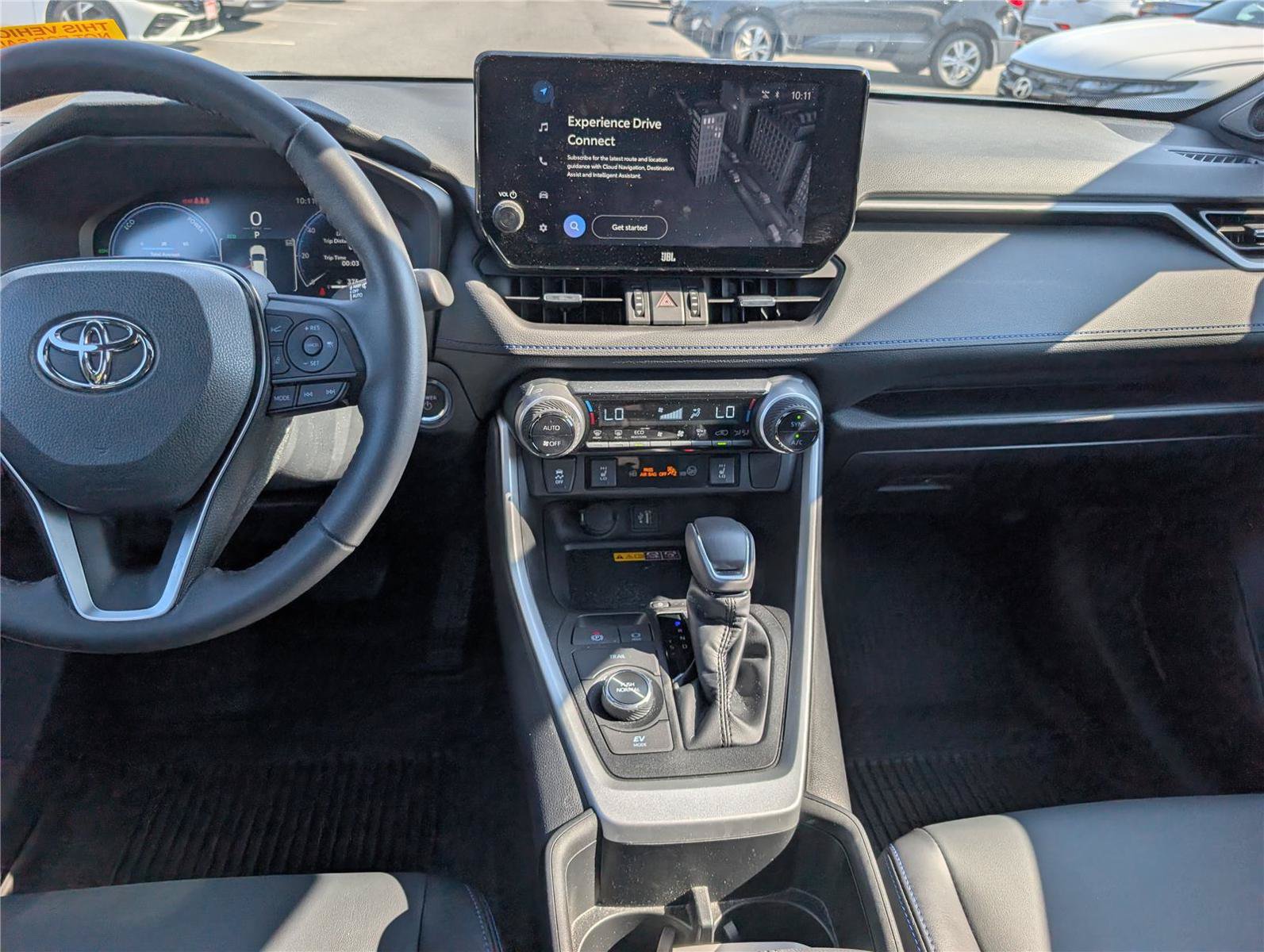 Used 2023 Toyota RAV4 XSE AWD/4WD image 17