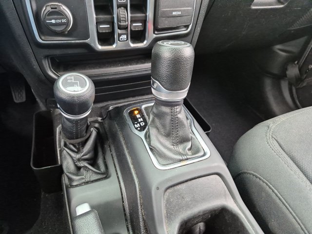 Used 2019 Jeep Wrangler Unlimited Sport S AWD/4WD image 10