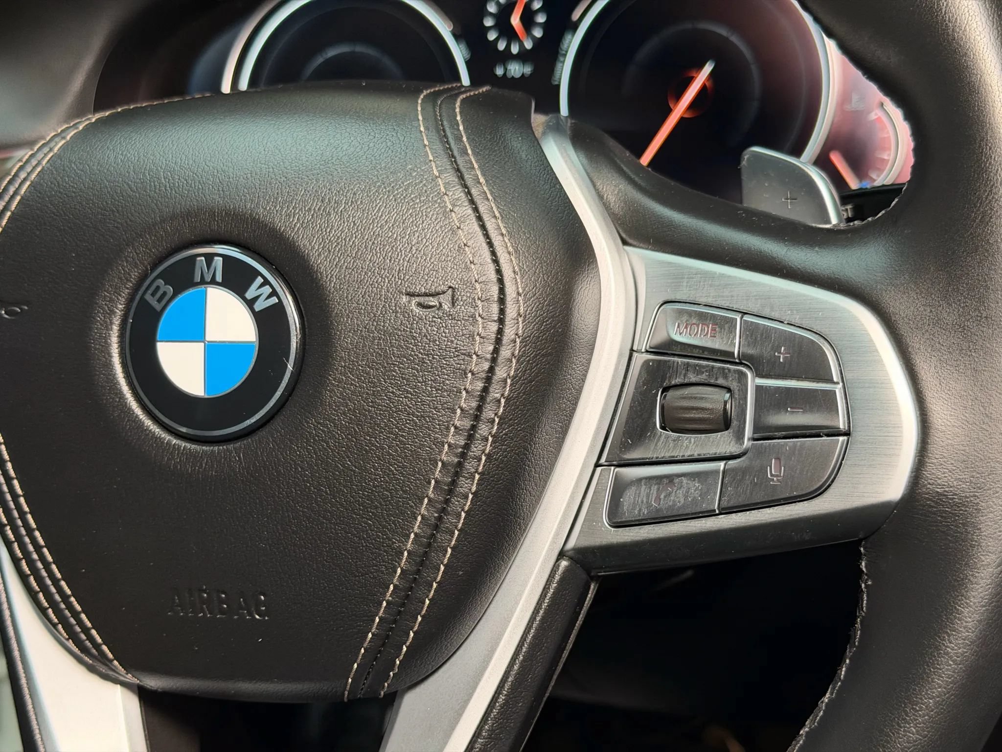 Used 2016 BMW 740i RWD image 39