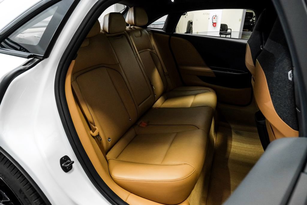 Used 2024 Lucid Air Touring image 38