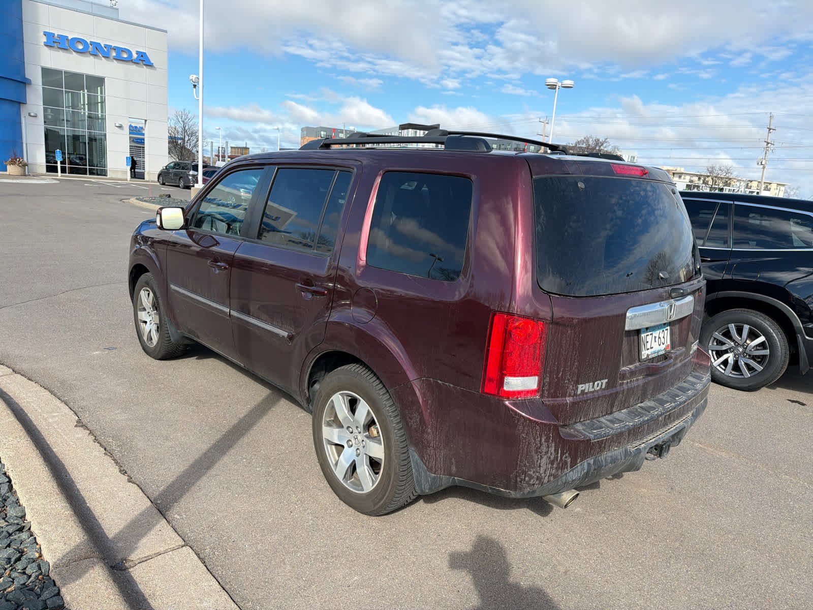 Used 2015 Honda Pilot Touring image 5