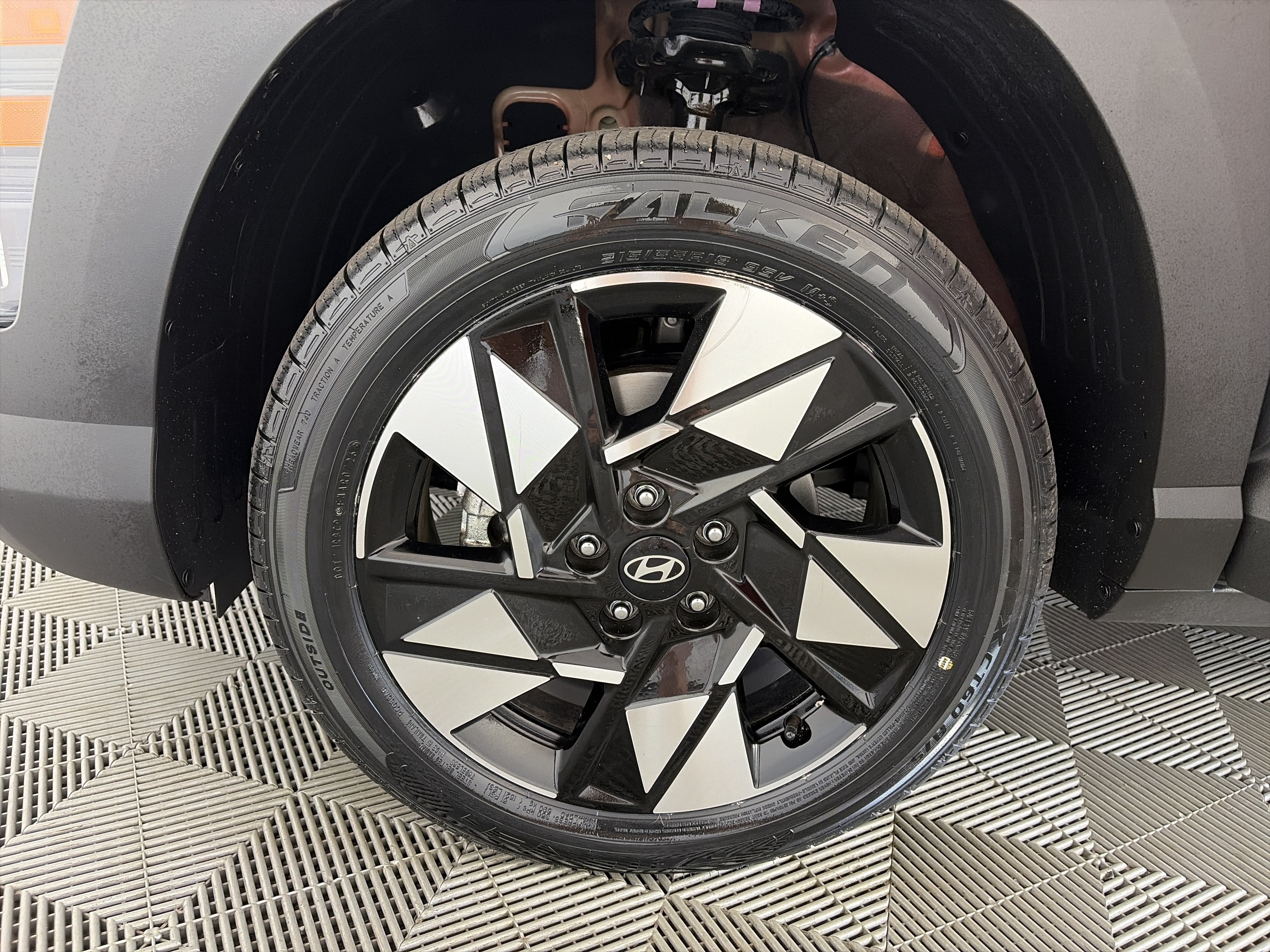Used 2024 Hyundai Kona SEL AWD/4WD image 13