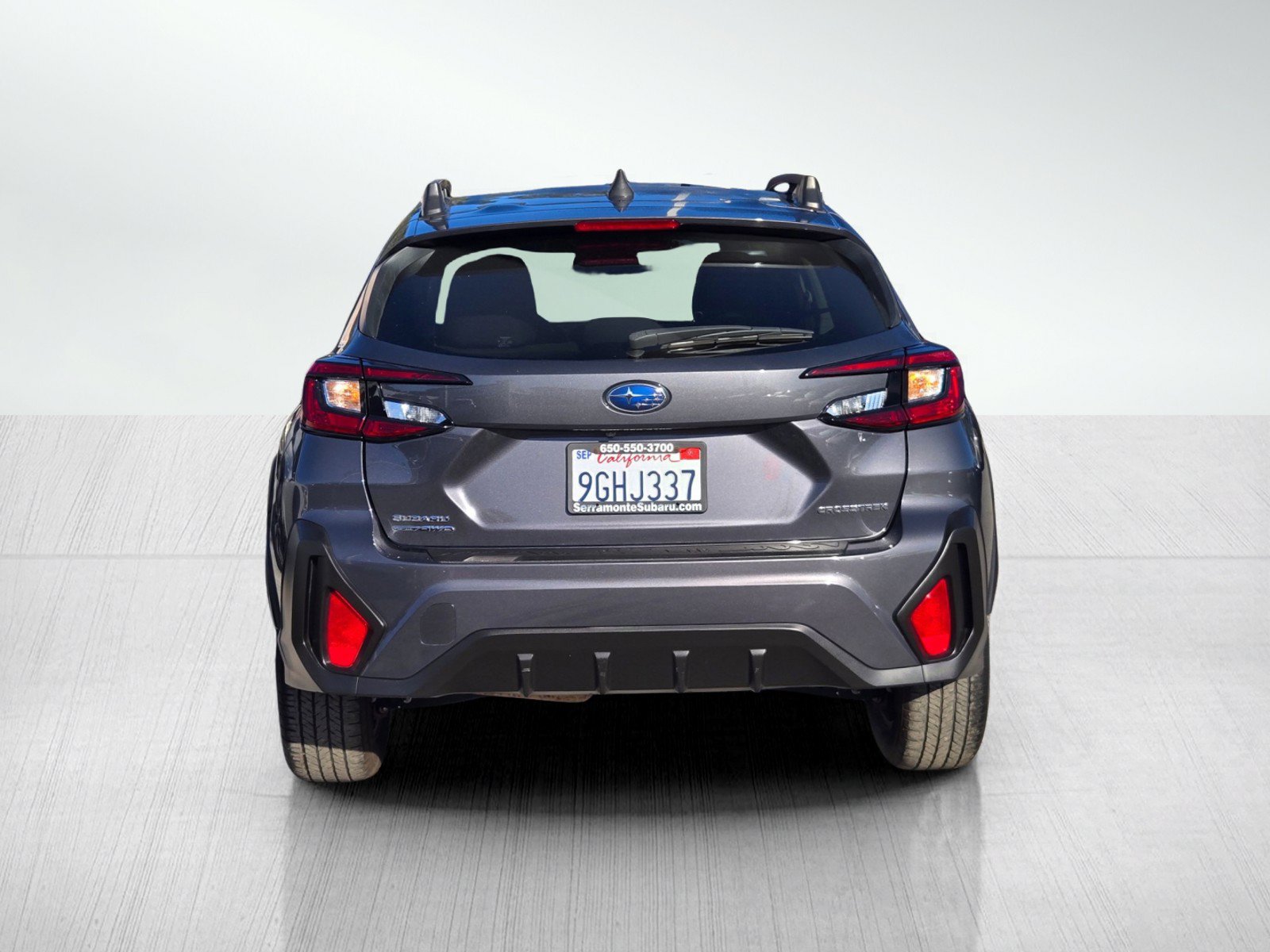 Used 2024 Subaru Crosstrek 2.0i Premium AWD/4WD image 5