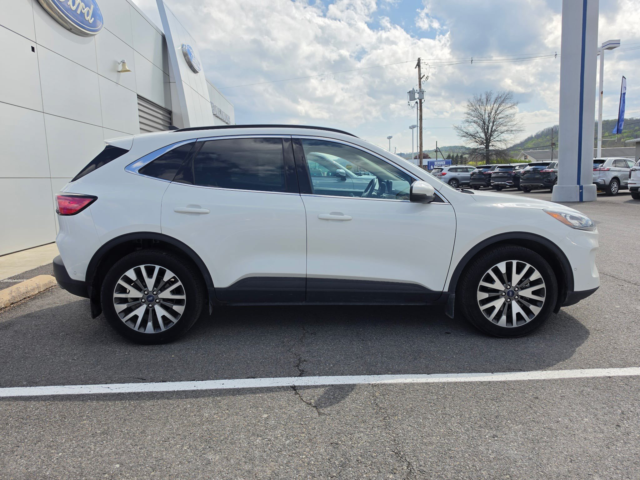 Used 2020 Ford Escape Titanium AWD/4WD video 2