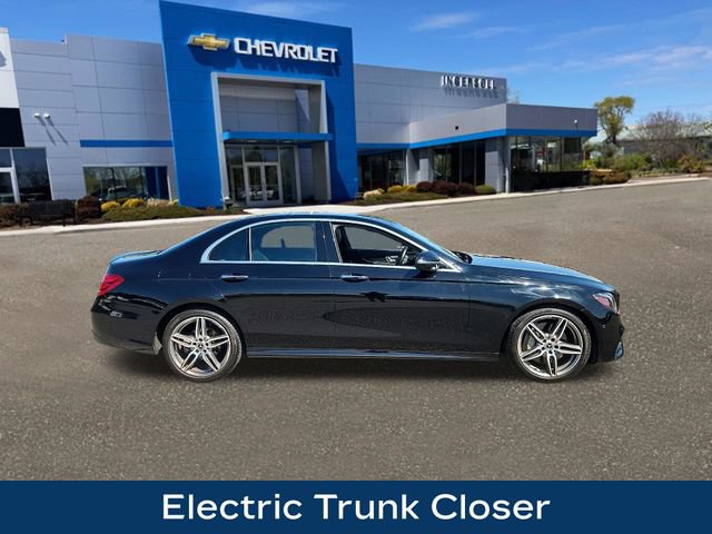 Used 2019 Mercedes-Benz E 300 4MATIC image 8