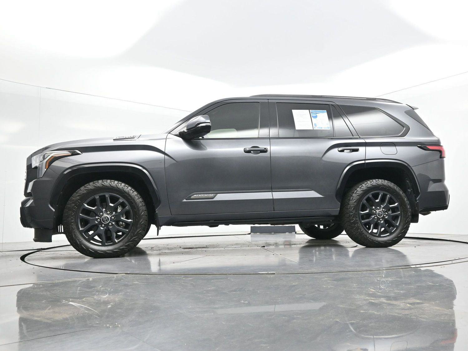 Used 2023 Toyota Sequoia Platinum AWD/4WD image 55