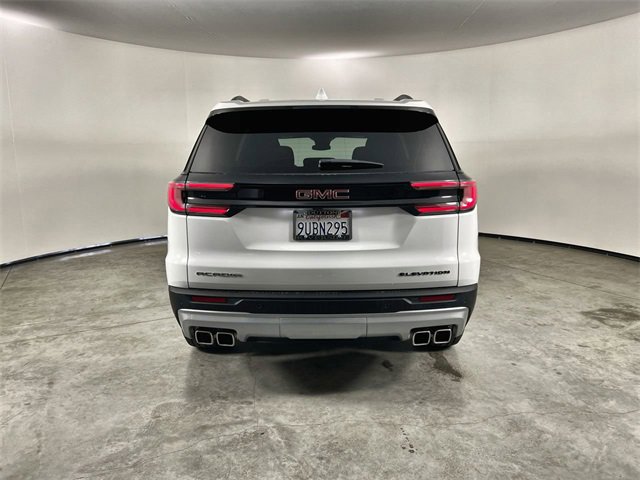 Used 2025 GMC Acadia Elevation image 7