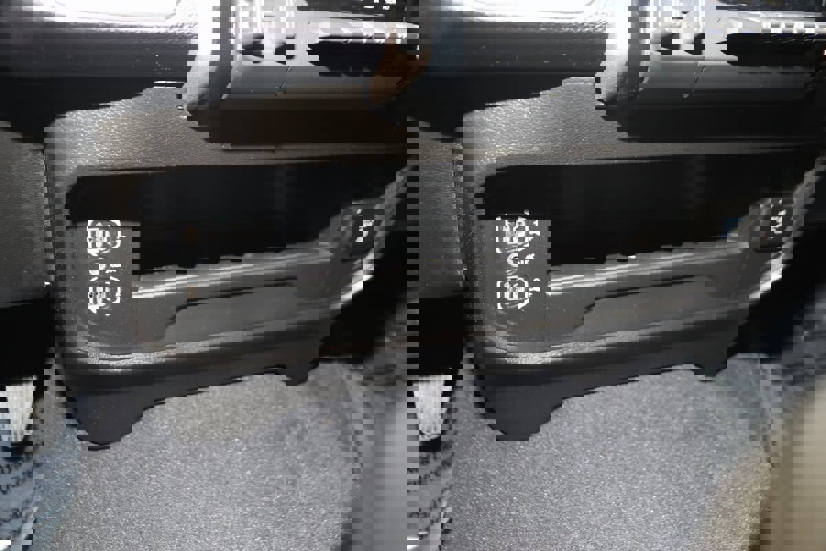 Used 2024 RAM 2500 Laramie image 28