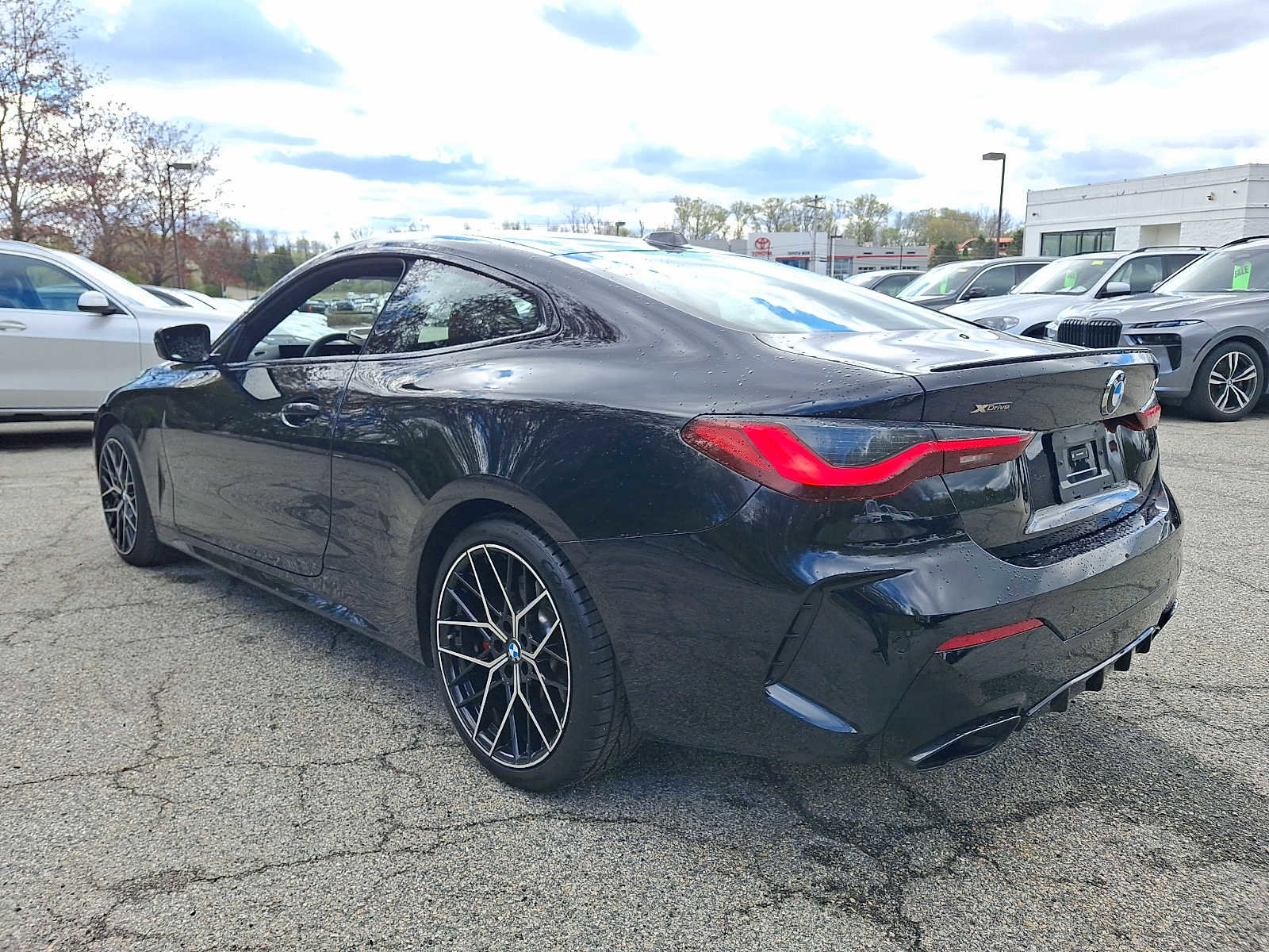 Used 2024 BMW 440i xDrive Coupe w/ Premium Package AWD/4WD image 4