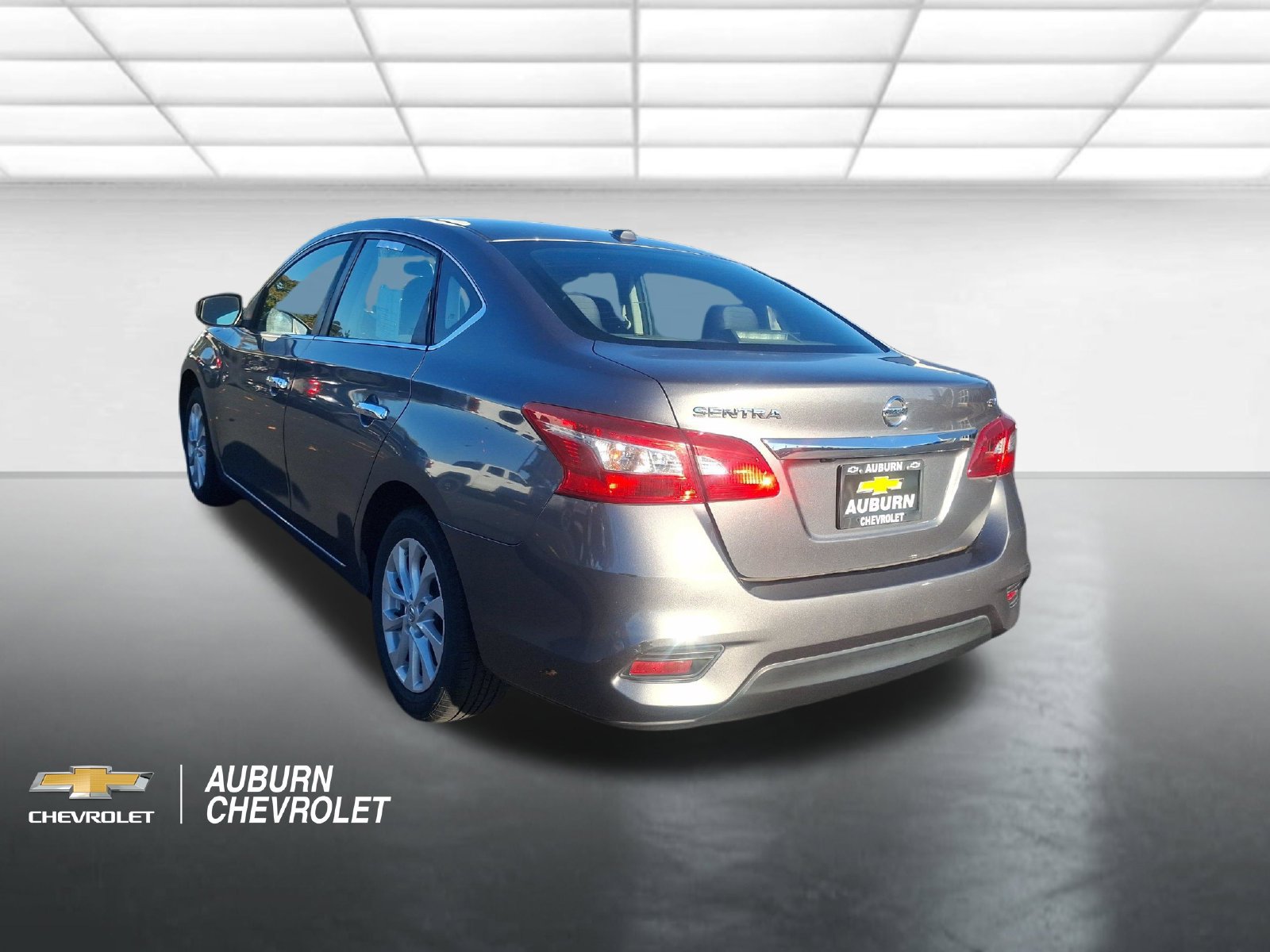 Used 2018 Nissan Sentra SV FWD image 5