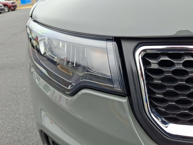 Used 2023 Jeep Compass Latitude image 9