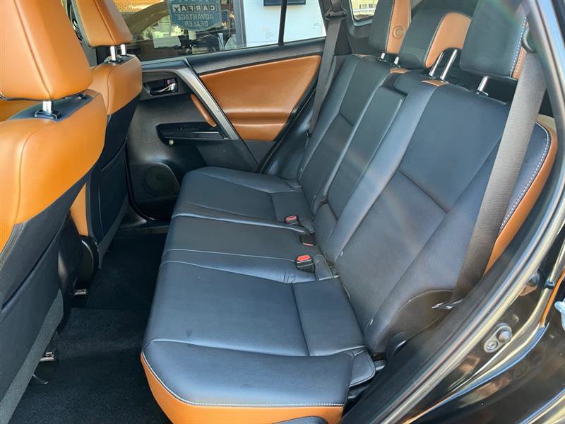 Used 2016 Toyota RAV4 SE image 20