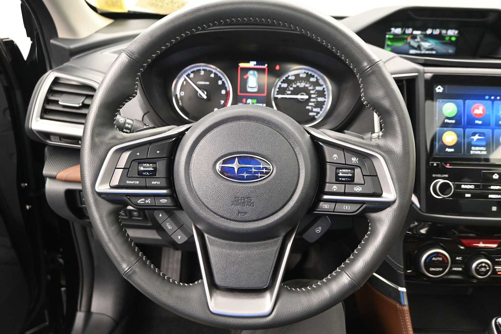 Used 2023 Subaru Forester Touring AWD/4WD image 14
