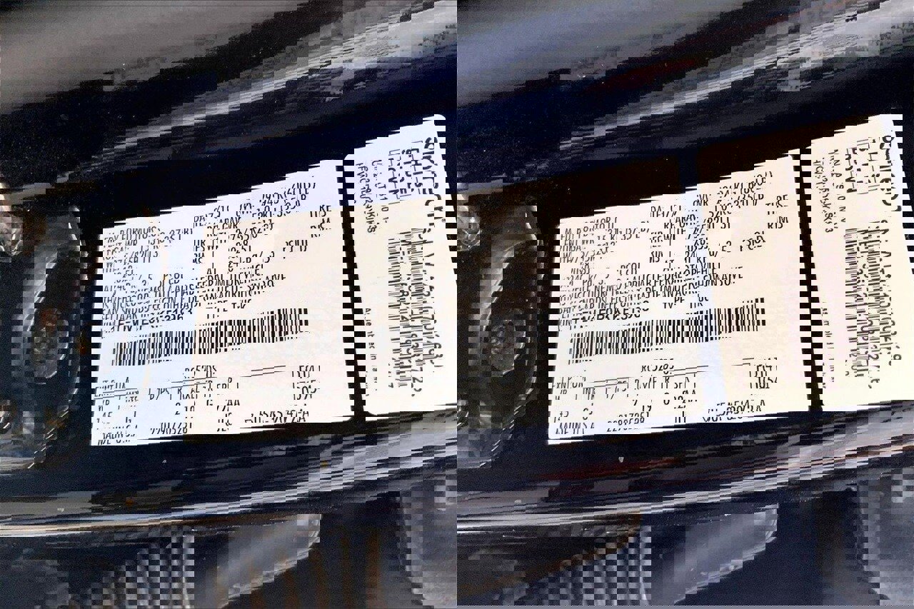 Used 2019 Ford F150 XL w/ Equipment Group 101A Mid image 8