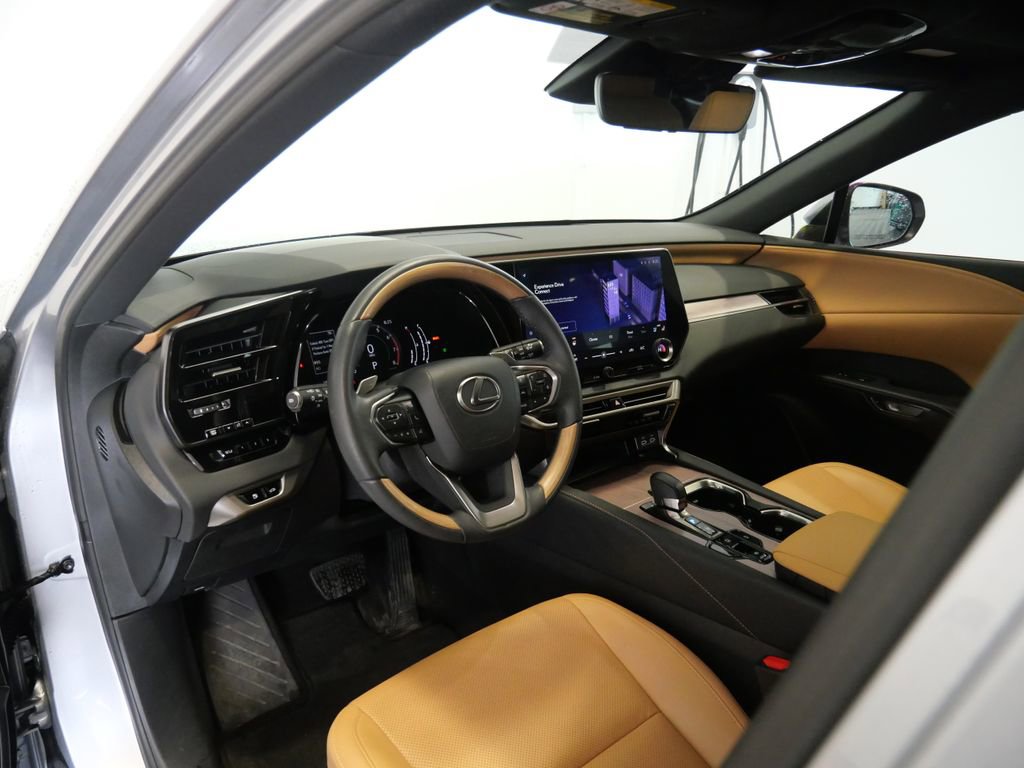 Certified 2024 Lexus RX 350 Premium w/ Accessory Package (K3) image 13
