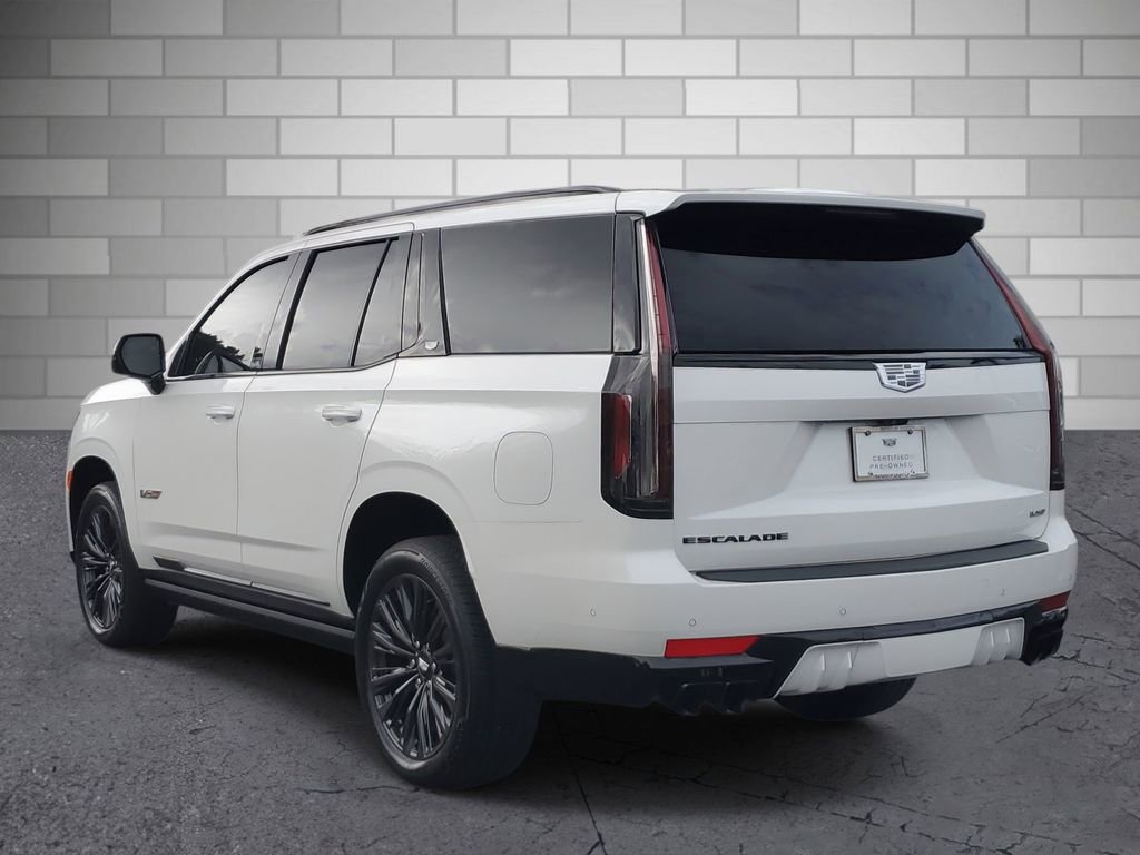 Certified 2024 Cadillac Escalade V w/ LPO, ONYX Package image 3