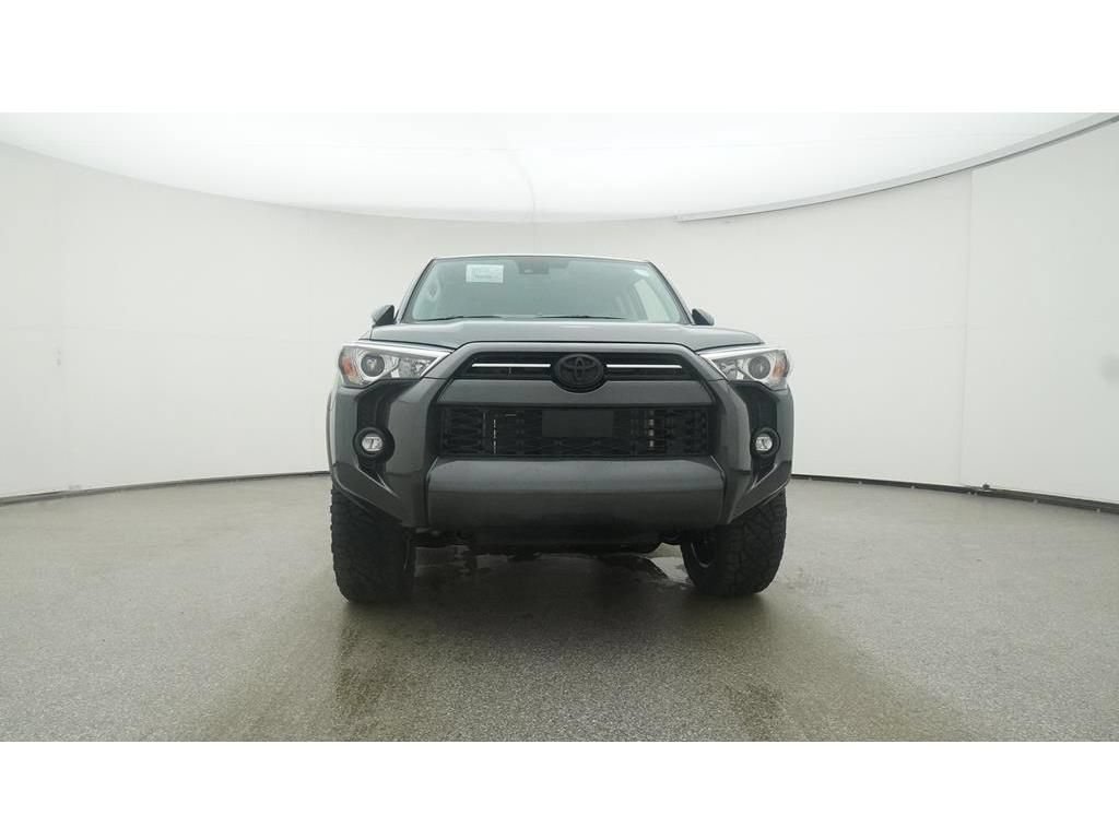 New 2023 Toyota 4Runner SR5 Premium w/ Moonroof Package AWD/4WD image 31