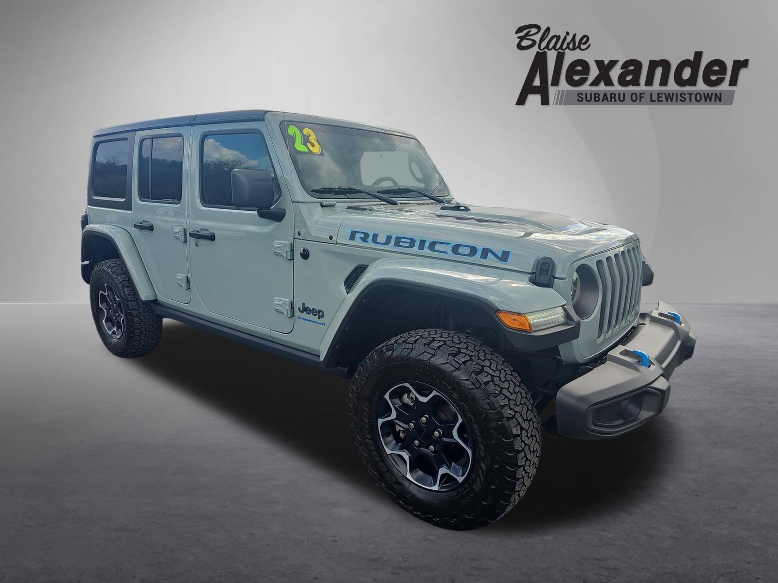 Used 2023 Jeep Wrangler Unlimited Rubicon 4xe w/ Cold Weather Group AWD/4WD video 1