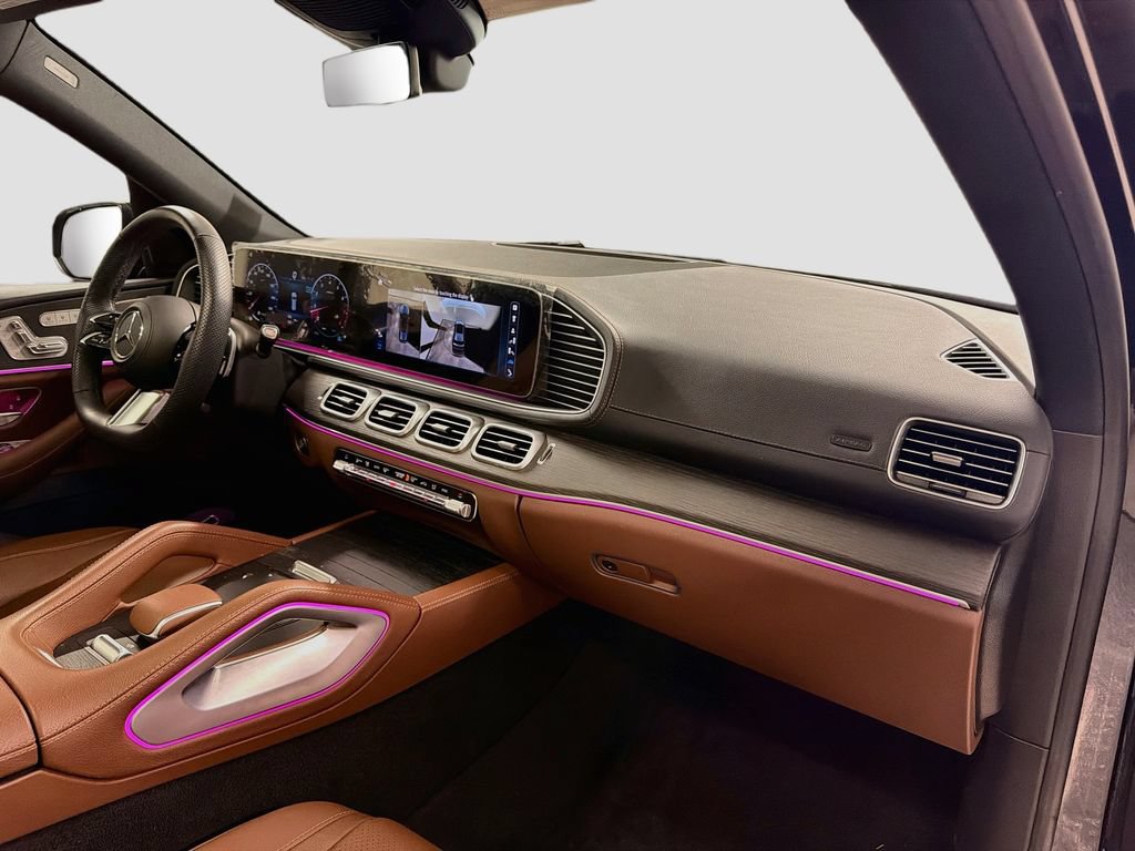 Certified 2024 Mercedes-Benz GLS 450 4MATIC image 31
