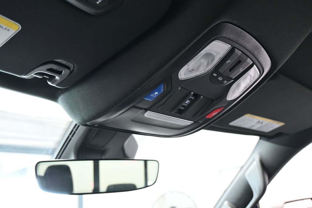 Used 2025 RAM 1500 Big Horn AWD/4WD image 23