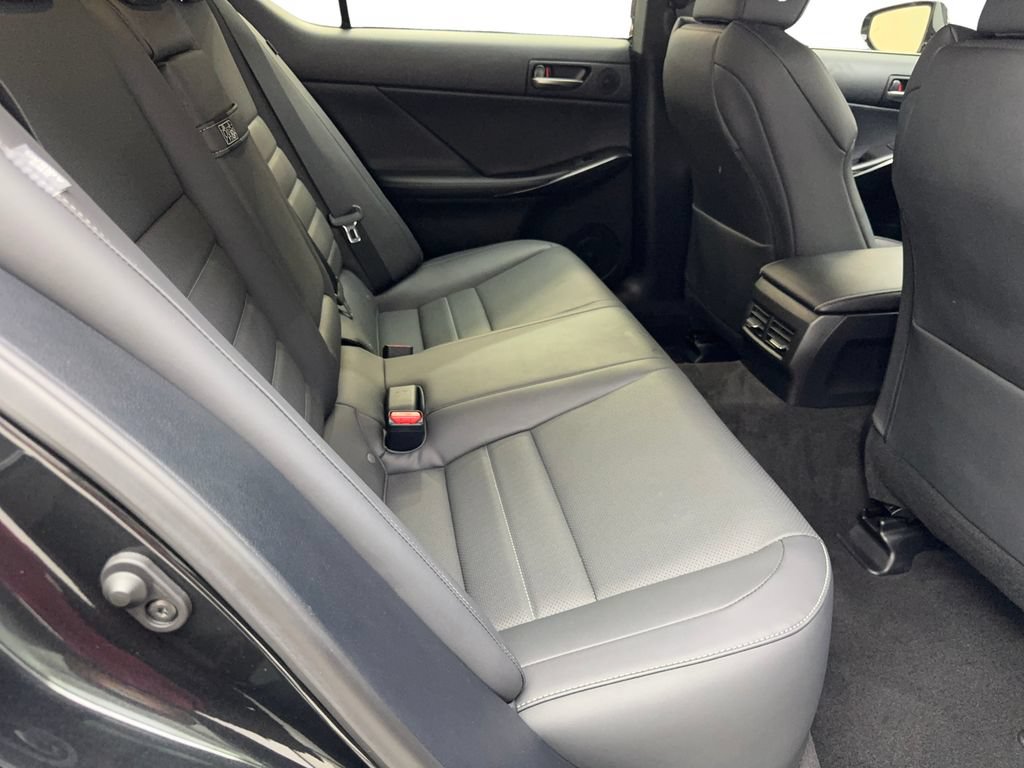Used 2023 Lexus IS 350 F Sport RWD image 39