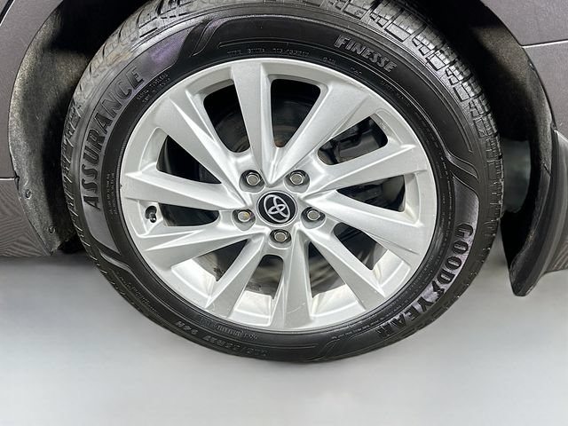 Used 2023 Toyota Camry SE FWD image 29
