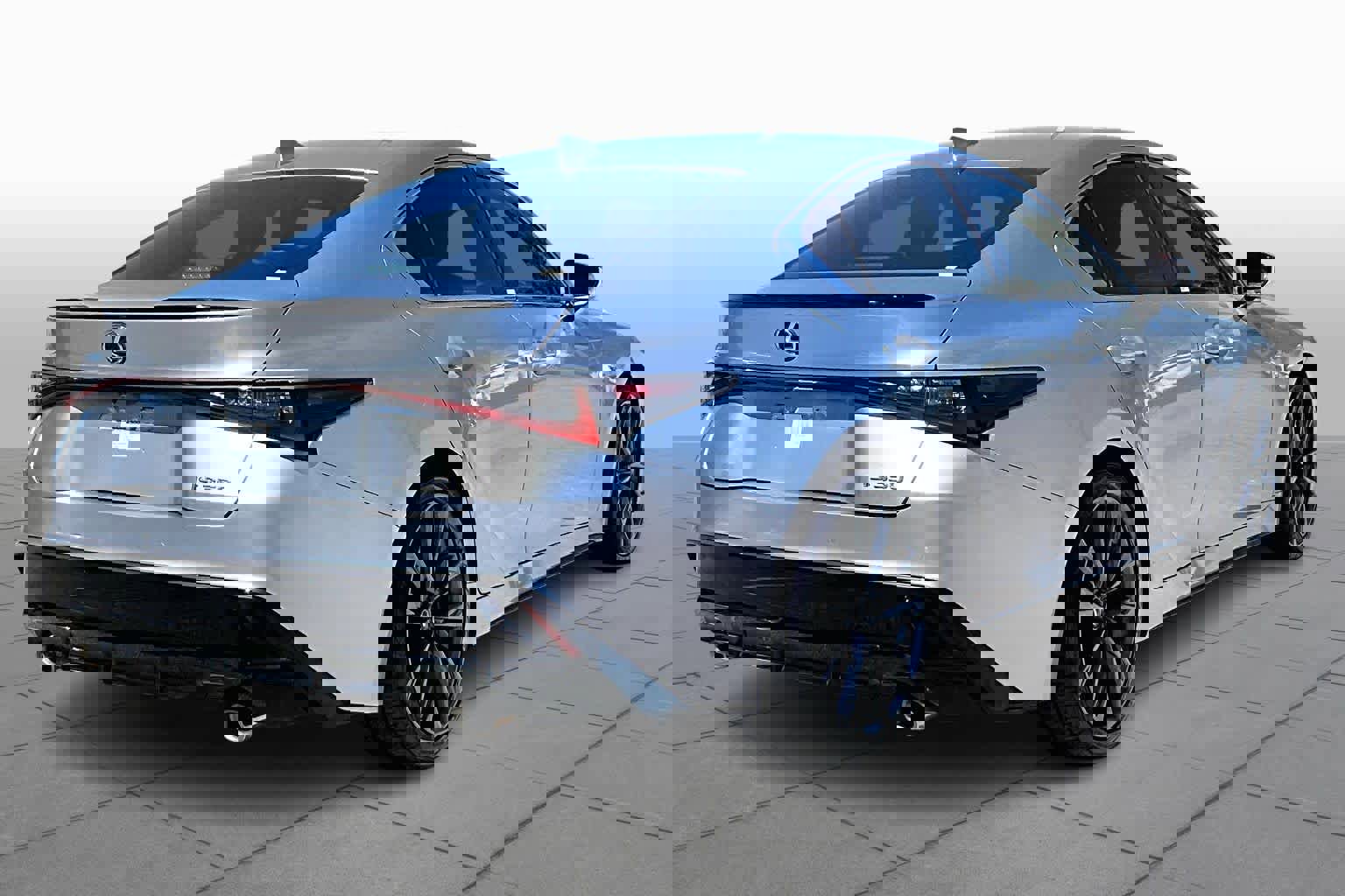 Used 2023 Lexus IS 350 F Sport w/ Navigation Package image 13