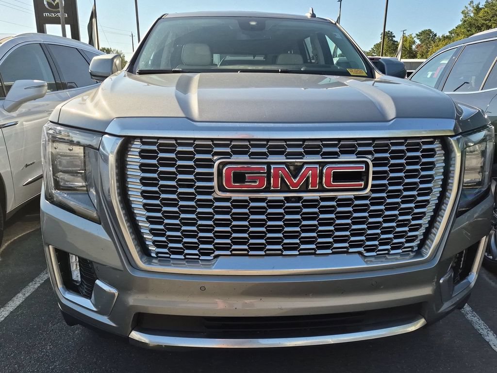 Used 2023 GMC Yukon Denali AWD/4WD image 15