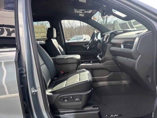 New 2026 GMC Yukon XL Denali AWD/4WD image 44