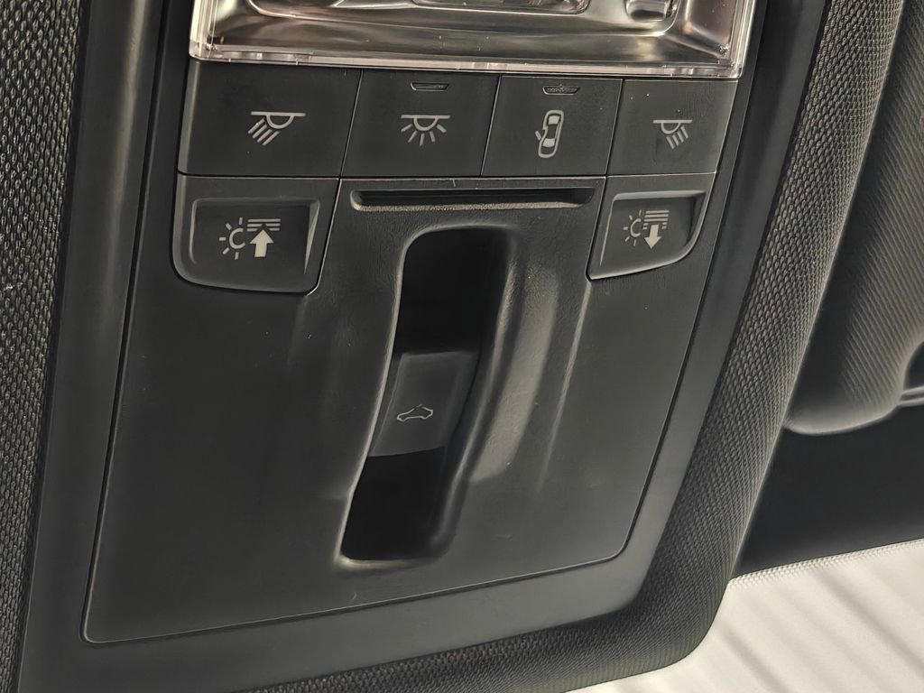 Used 2016 Audi Q3 2.0T Prestige w/ Prestige Package image 11