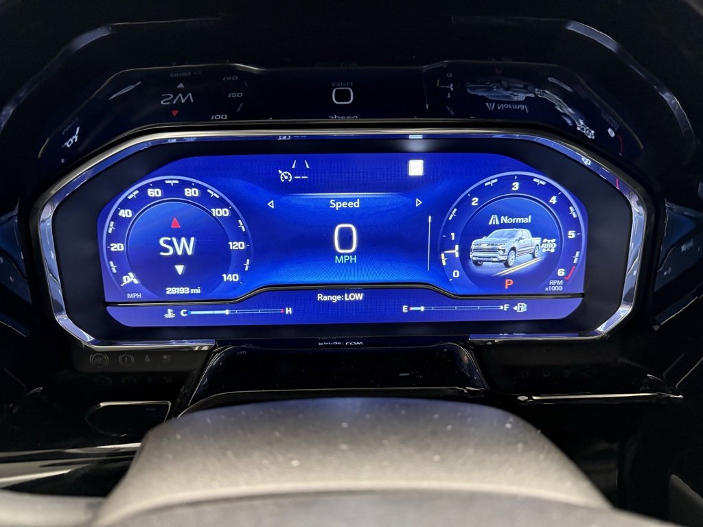 Used 2023 Chevrolet Silverado 1500 LTZ image 4