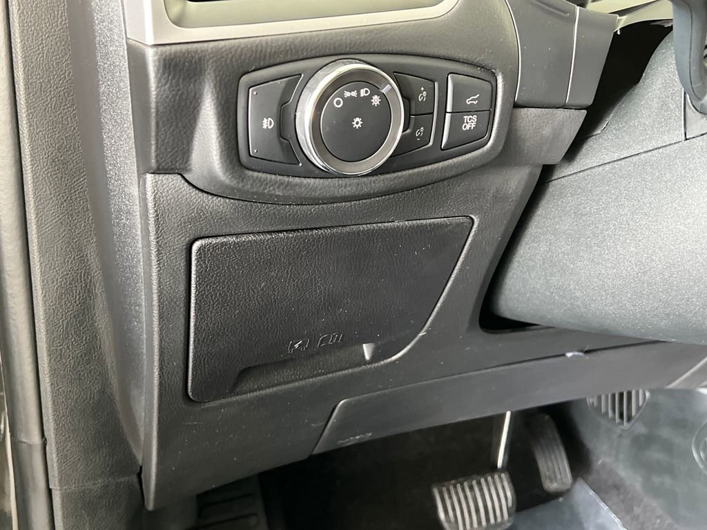 Used 2022 Ford Edge SEL w/ Convenience Package image 41