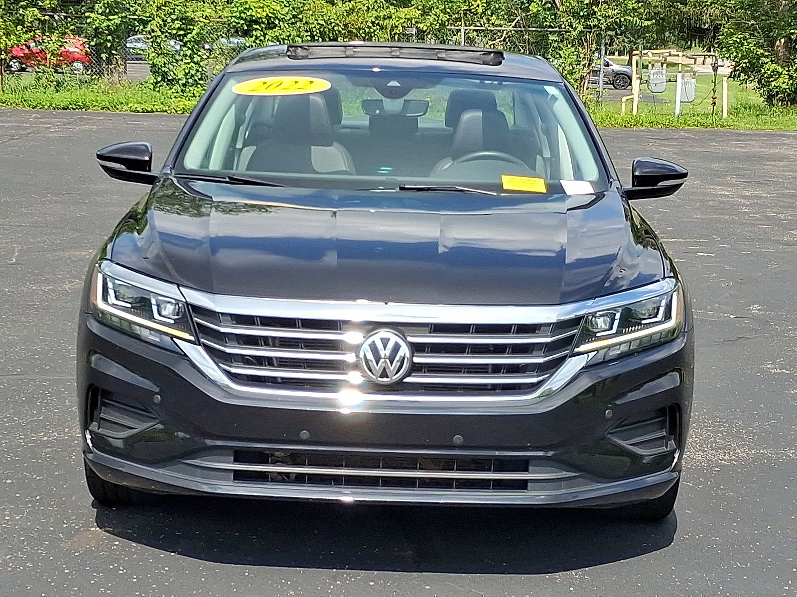 Used 2022 Volkswagen Passat 2.0T SE FWD image 29