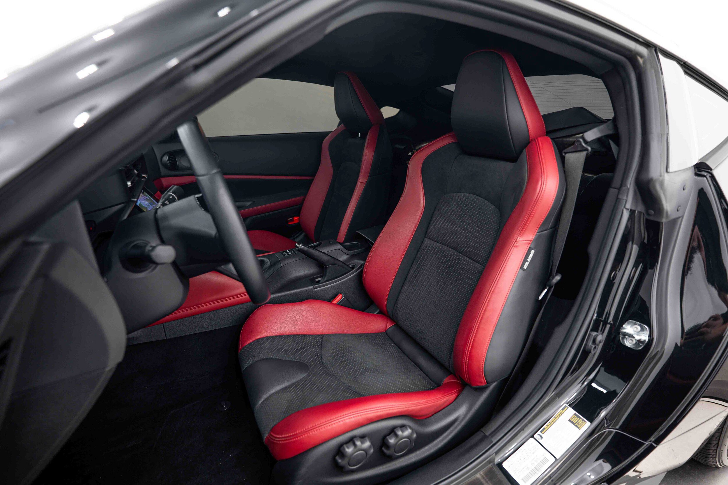 Used 2024 Nissan Z Performance w/ Floor Mat Package RWD image 21