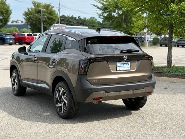 New 2026 Nissan Kicks SV w/ Cold Weather Package FWD image 8