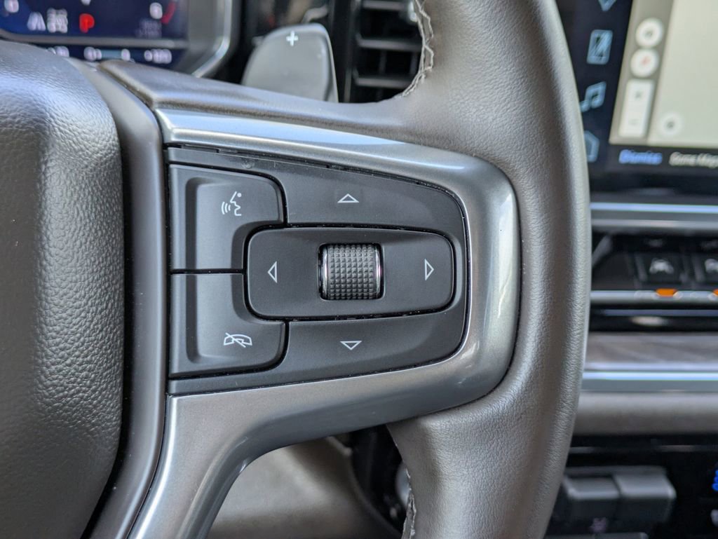 Used 2024 Chevrolet Silverado 1500 LTZ image 27