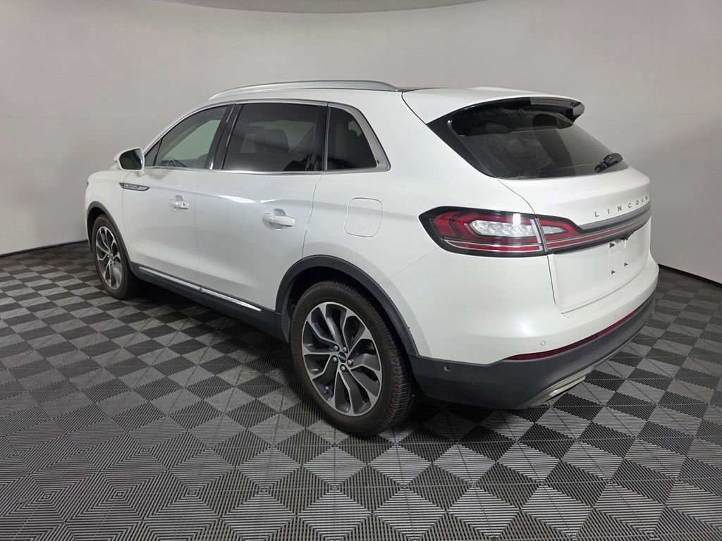 Used 2021 Lincoln Nautilus Reserve w/ Equipment Group 201A image 4