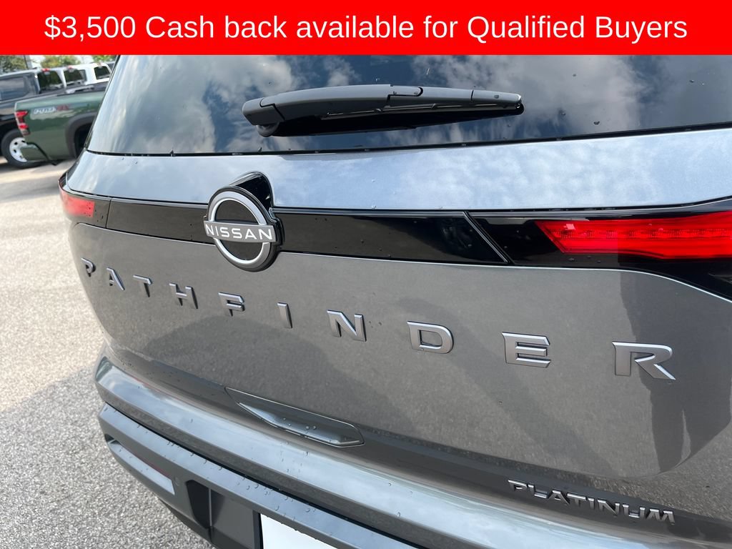 New 2026 Nissan Pathfinder Platinum FWD image 42