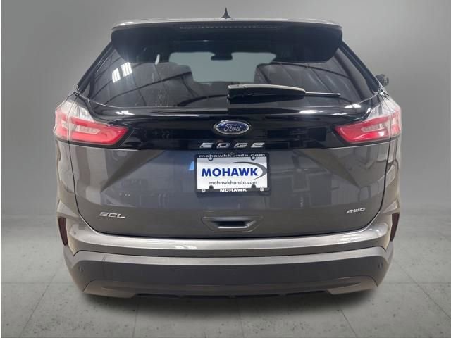 Used 2022 Ford Edge SEL w/ Sport Appearance Package AWD/4WD image 4