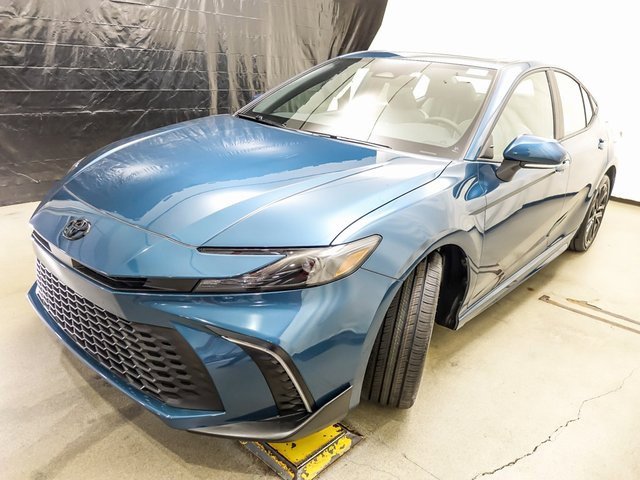 New 2026 Toyota Camry SE image 4