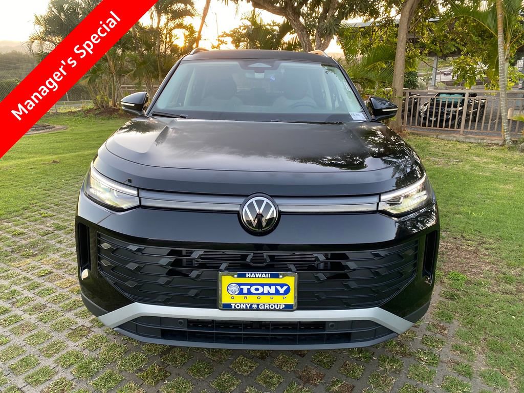 New 2026 Volkswagen Tiguan S FWD image 2