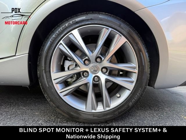 Used 2018 Lexus IS 300 RWD image 29