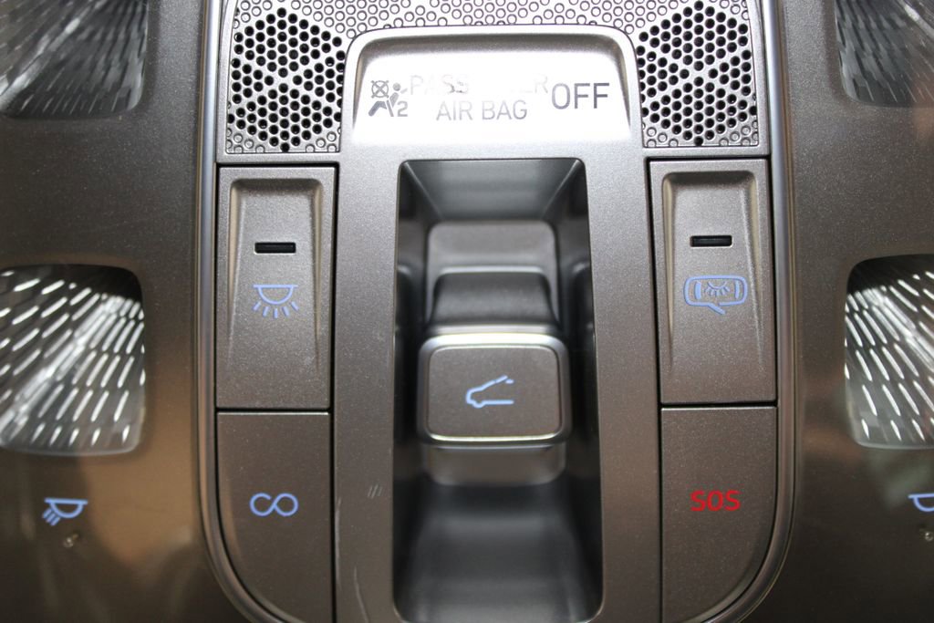 Used 2022 Genesis GV70 3.5T Sport w/ Sport Advanced Package image 49